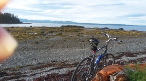sorrento-bike-on-rocky-land